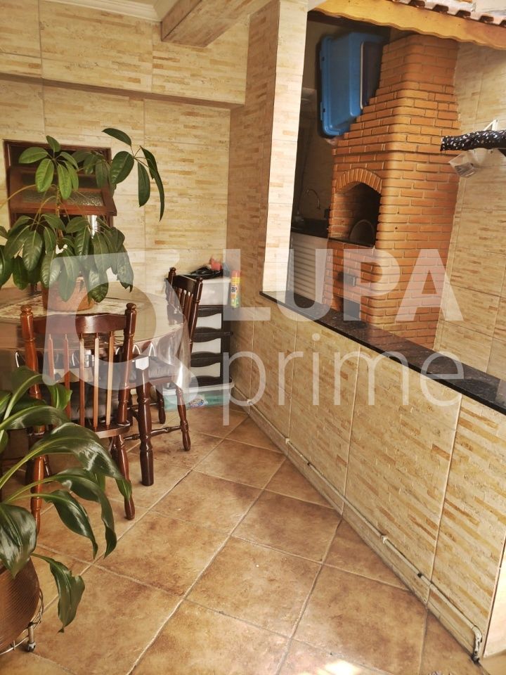 Casa à venda com 3 quartos, 142m² - Foto 10