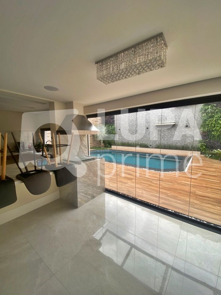 sobrado-venda-guarulhos-vila-rosalia-3dormitorios-3suites-6vagas-550m2-LM22623