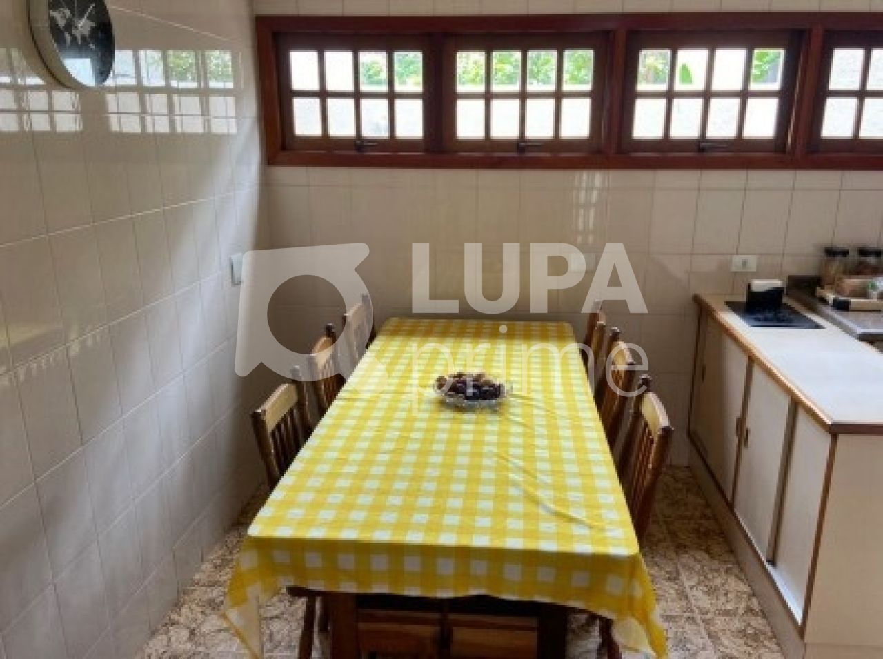 Casa à venda com 3 quartos, 312m² - Foto 8