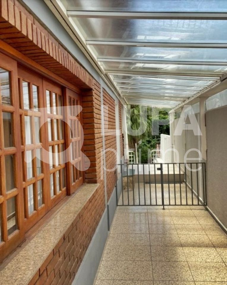 Casa à venda com 3 quartos, 312m² - Foto 15