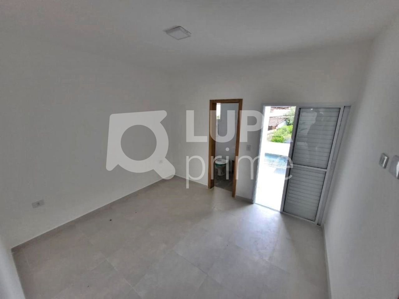 sobrado-venda-sao-paulo-vila-santa-clara-3dormitorios-3suites-2vagas-140m2-LM22650