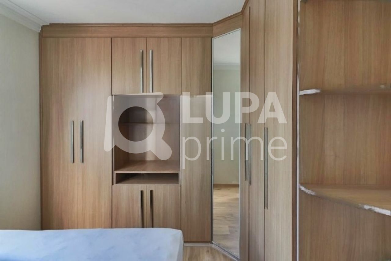 Apartamento à venda com 2 quartos, 58m² - Foto 5
