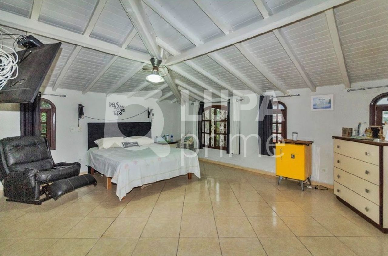 Casa, 5 quartos, 290 m² - Foto 8