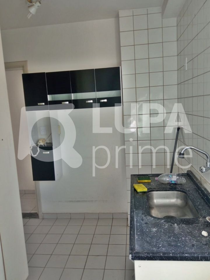 Apartamento à venda com 2 quartos, 50m² - Foto 7