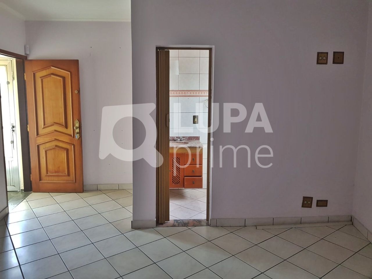 casa-terrea-venda-sao-paulo-vila-constanca-3dormitorios-1suite-6vagas-192m2-LM23018