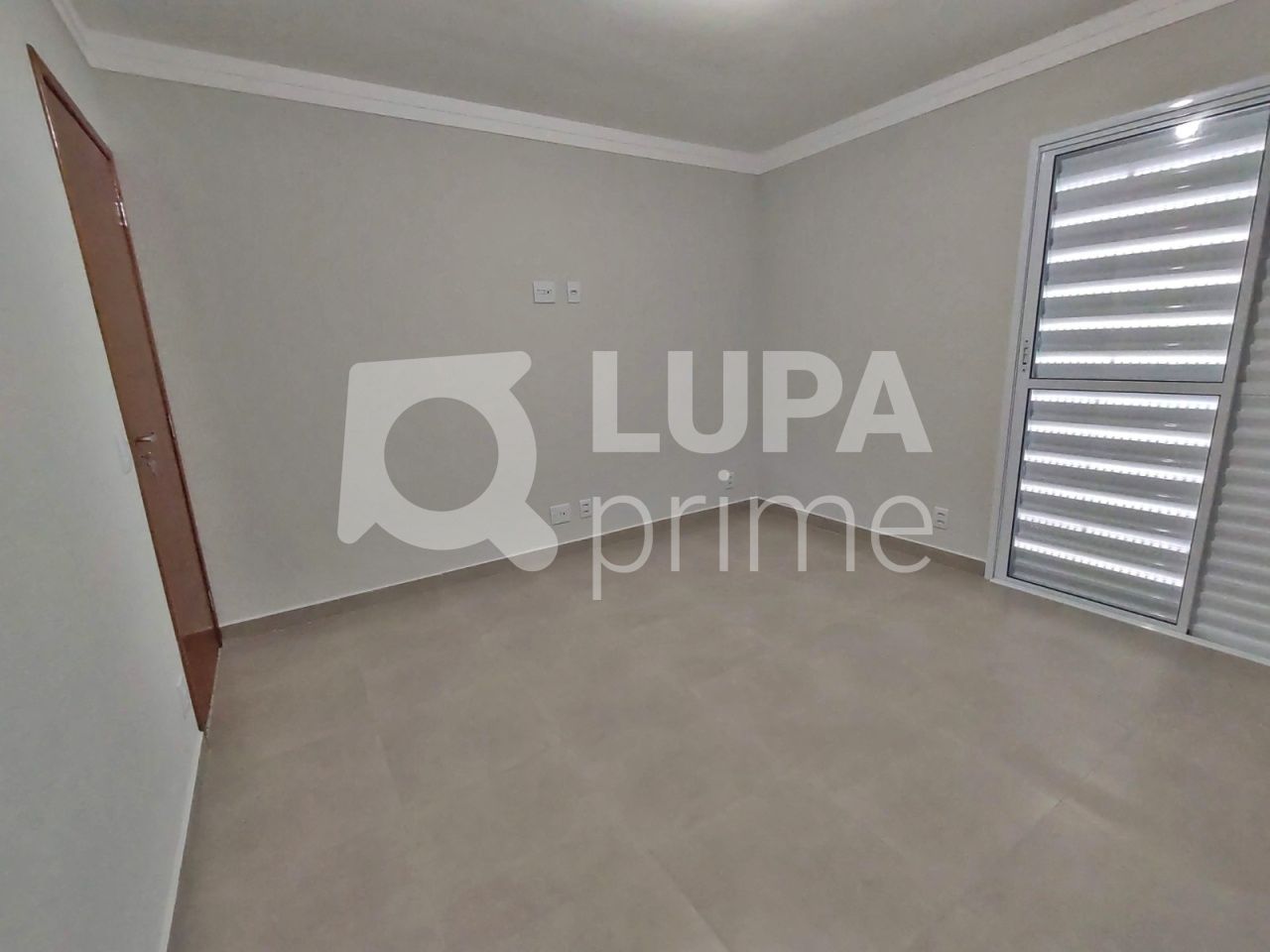casa-terrea-venda-sao-paulo-vila-medeiros-2dormitorios-1vaga-76m2-LM23032