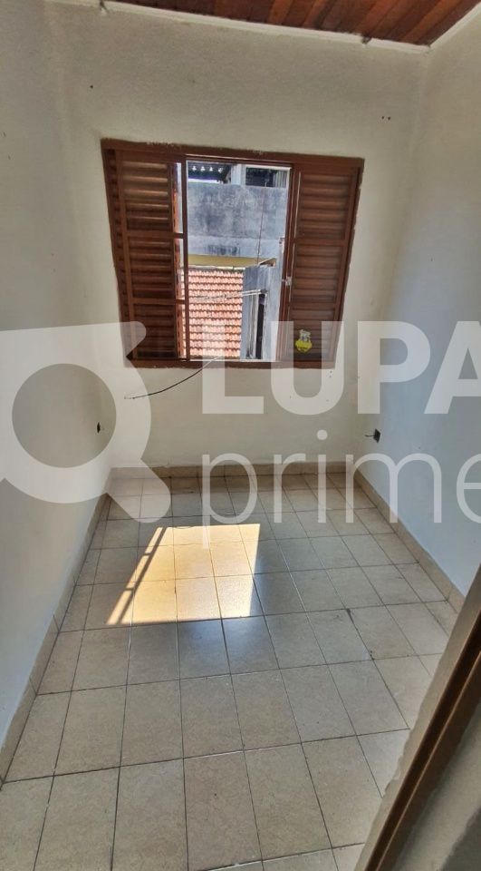 casa-terrea-venda-sao-paulo-vila-maria-alta-7dormitorios-1vaga-70m2-LM23060