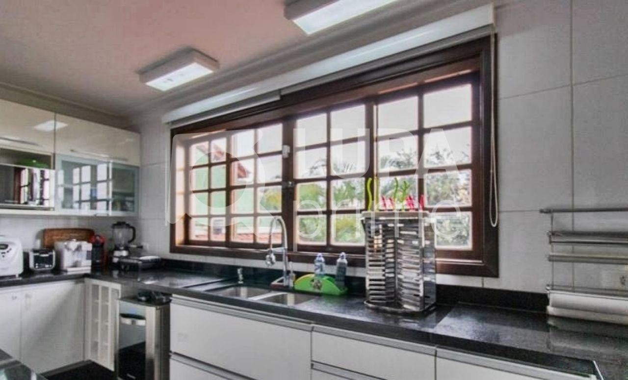 sobrado-venda-sao-paulo-parada-inglesa-3dormitorios-1suite-3vagas-178m2-LM23101