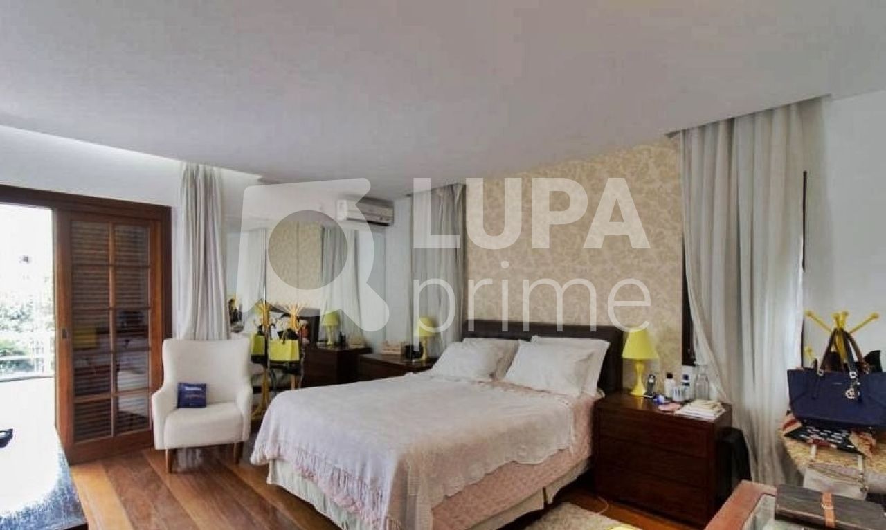 sobrado-venda-sao-paulo-parada-inglesa-3dormitorios-1suite-3vagas-178m2-LM23101