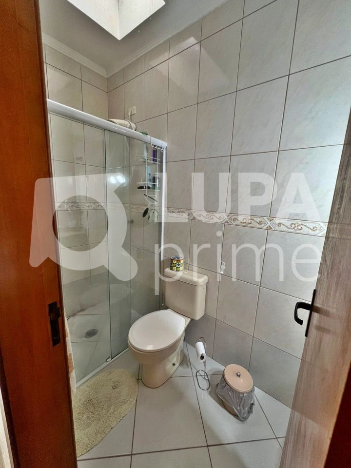 casa-terrea-venda-sao-paulo-vila-guilherme-3dormitorios-1suite-2vagas-217m2-LM23241