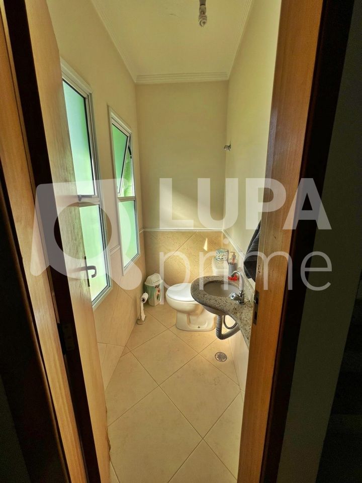 casa-terrea-venda-sao-paulo-vila-guilherme-3dormitorios-1suite-2vagas-217m2-LM23241