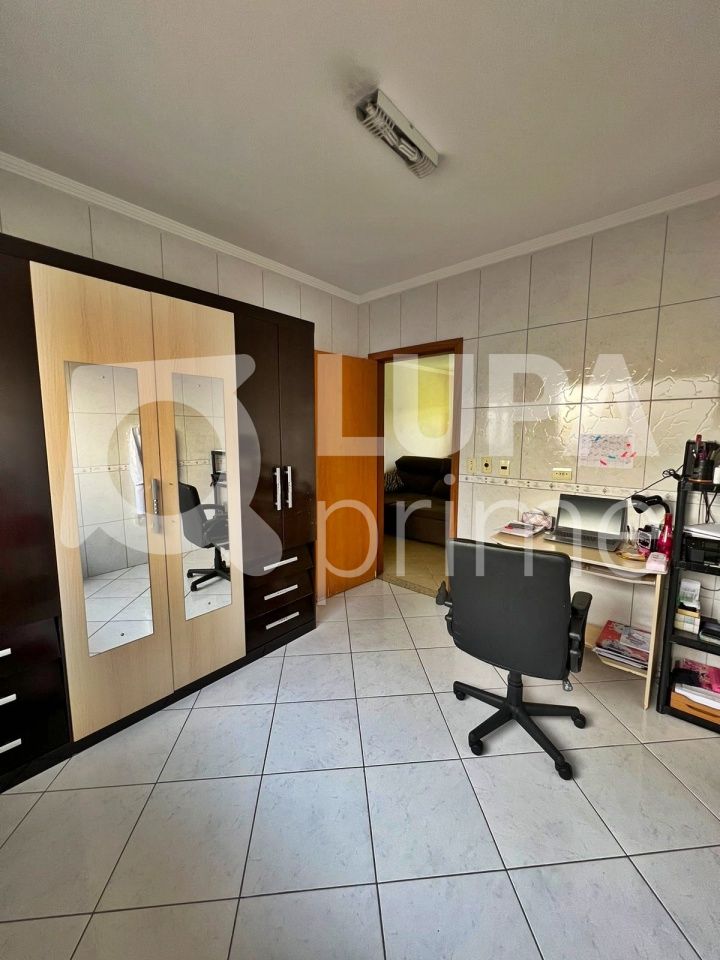 casa-terrea-venda-sao-paulo-vila-guilherme-3dormitorios-1suite-2vagas-217m2-LM23241