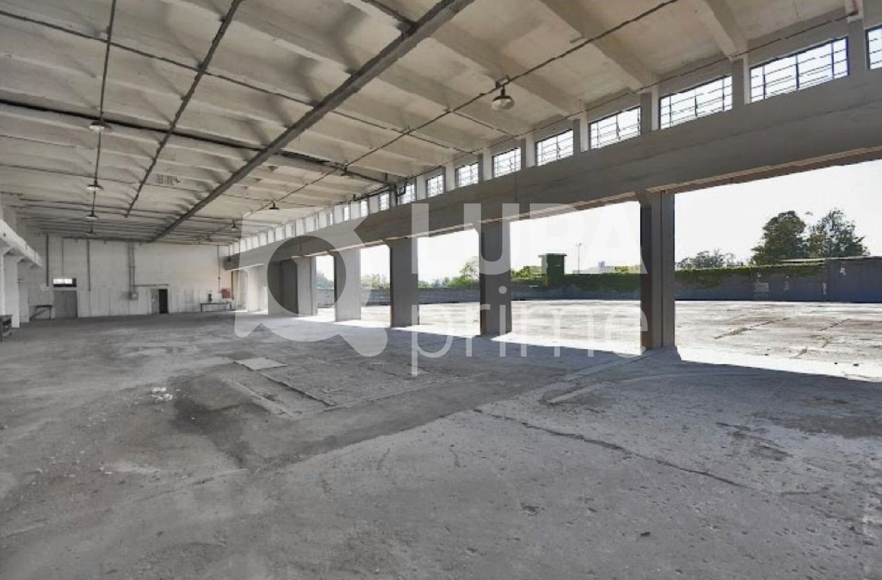 Prédio Inteiro para alugar, 1361m² - Foto 2