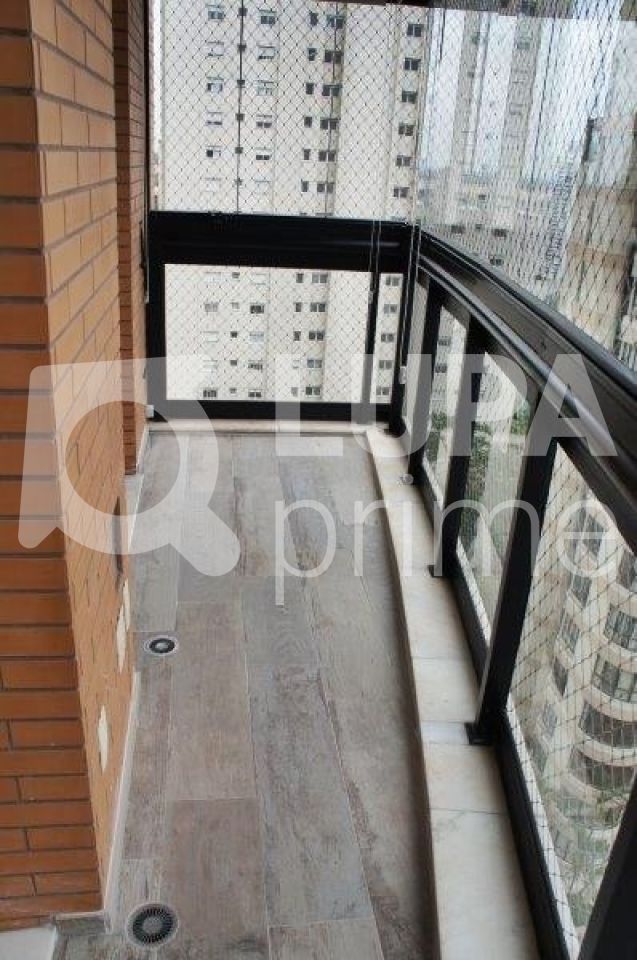 cobertura-venda-sao-paulo-vila-andrade-3dormitorios-3suites-4vagas-184m2-LM23477