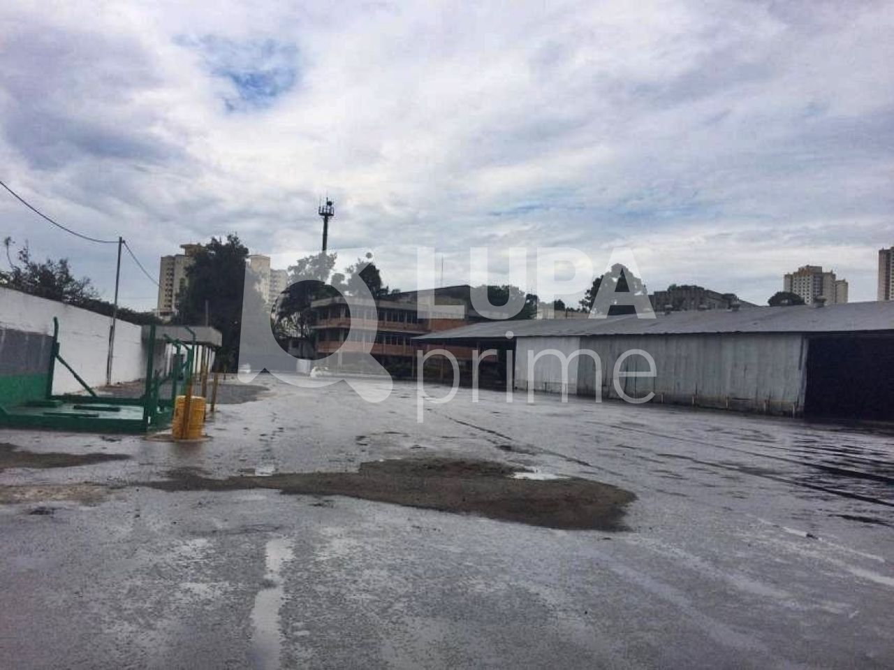 Depósito-Galpão-Armazém à venda, 3300m² - Foto 12