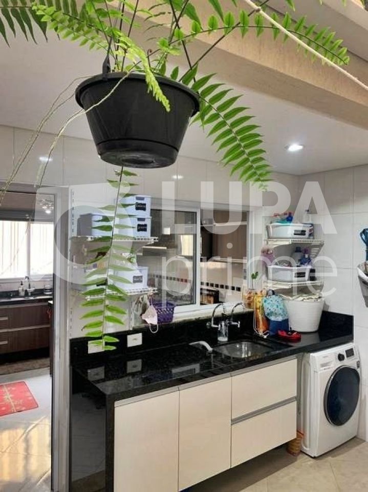 sobrado-venda-sao-paulo-parada-inglesa-3dormitorios-3suites-2vagas-188m2-LM23538