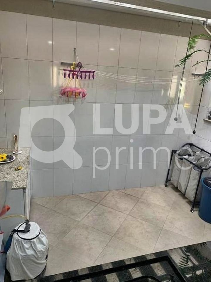 sobrado-venda-sao-paulo-parada-inglesa-3dormitorios-3suites-2vagas-188m2-LM23538