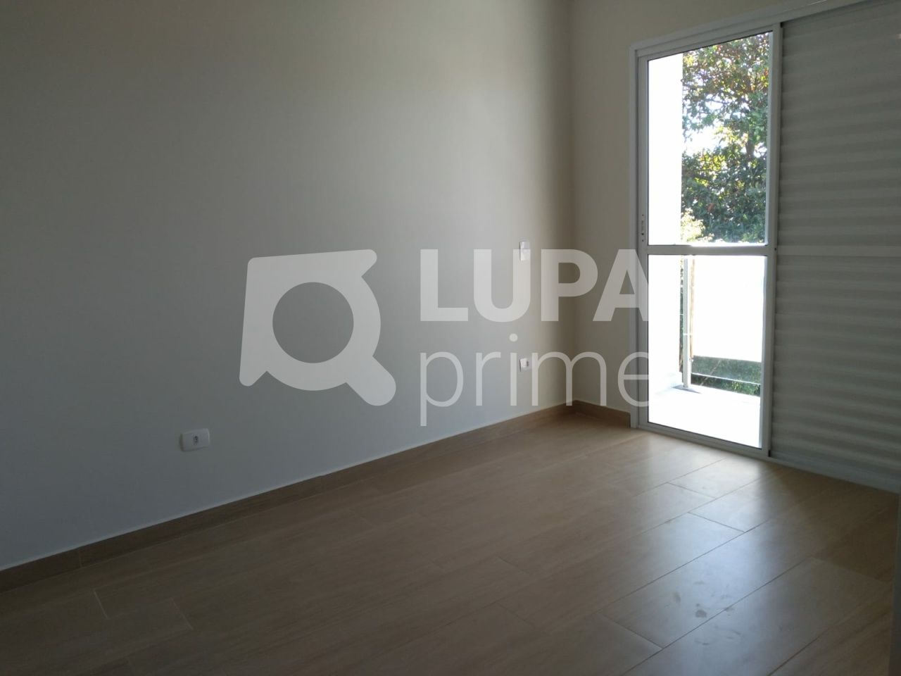 sobrado-venda-sao-paulo-vila-constanca-3dormitorios-3suites-3vagas-140m2-LM23566
