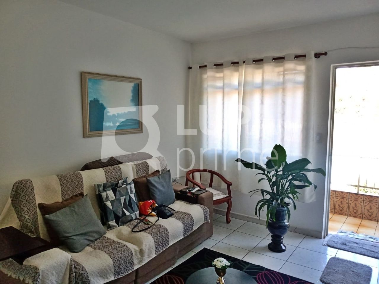 Casa, 8 quartos, 250 m² - Foto 1