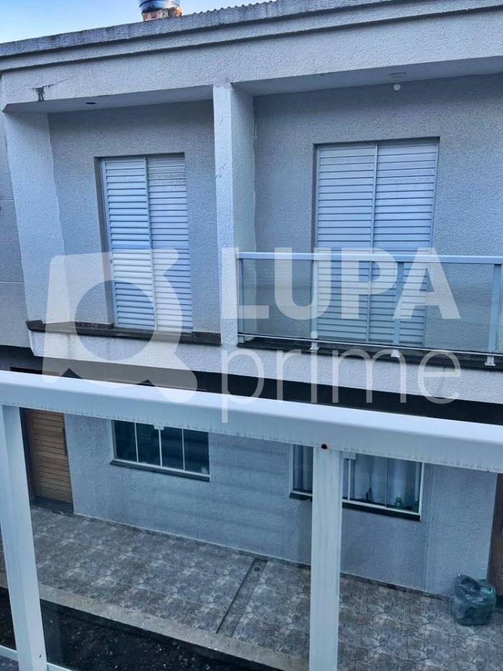 sobrado-venda-sao-paulo-vila-re-2dormitorios-2suites-2vagas-42m2-LM23632