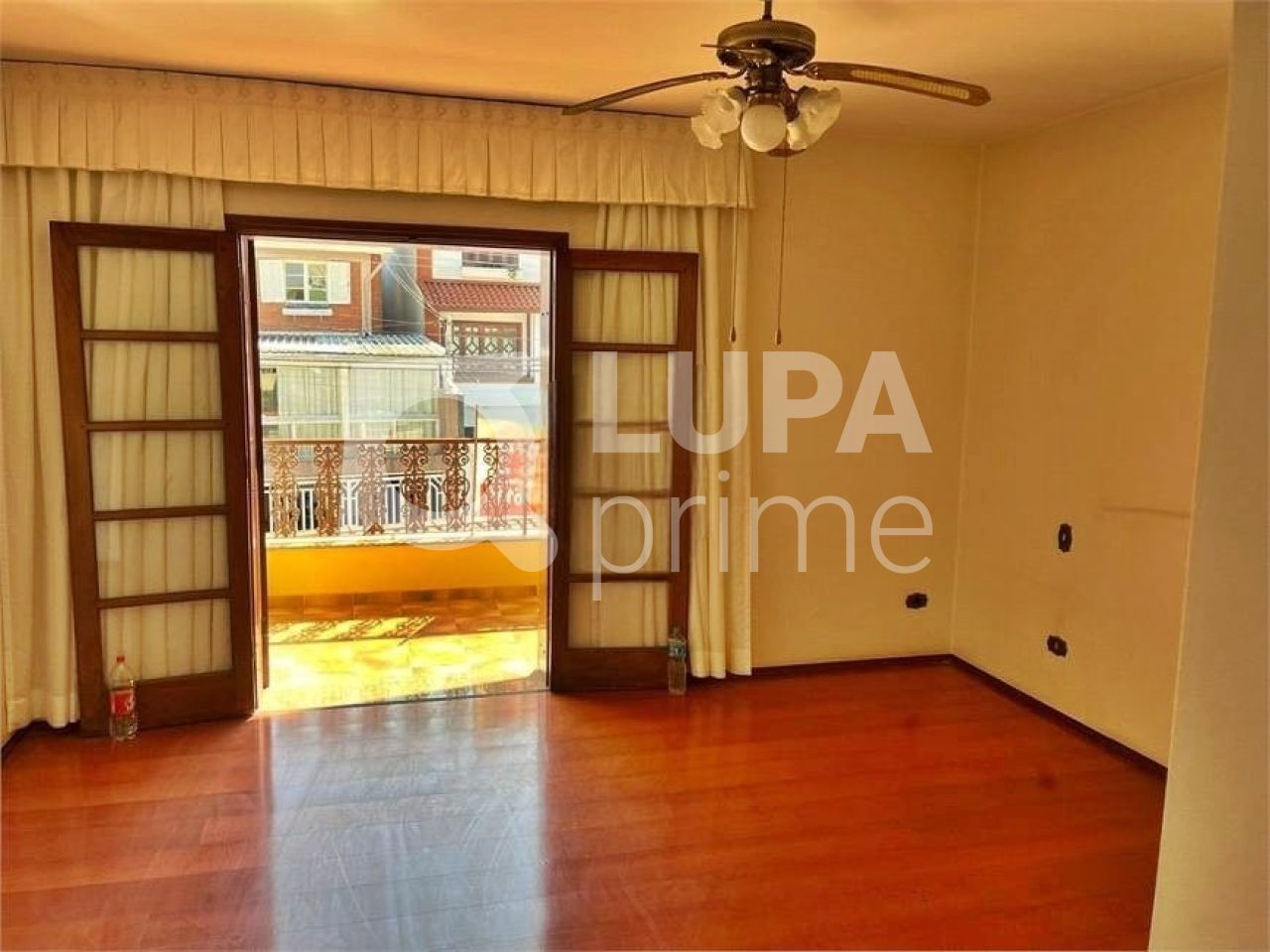 sobrado-venda-sao-paulo-tremembe-5dormitorios-2suites-4vagas-393m2-LM23720