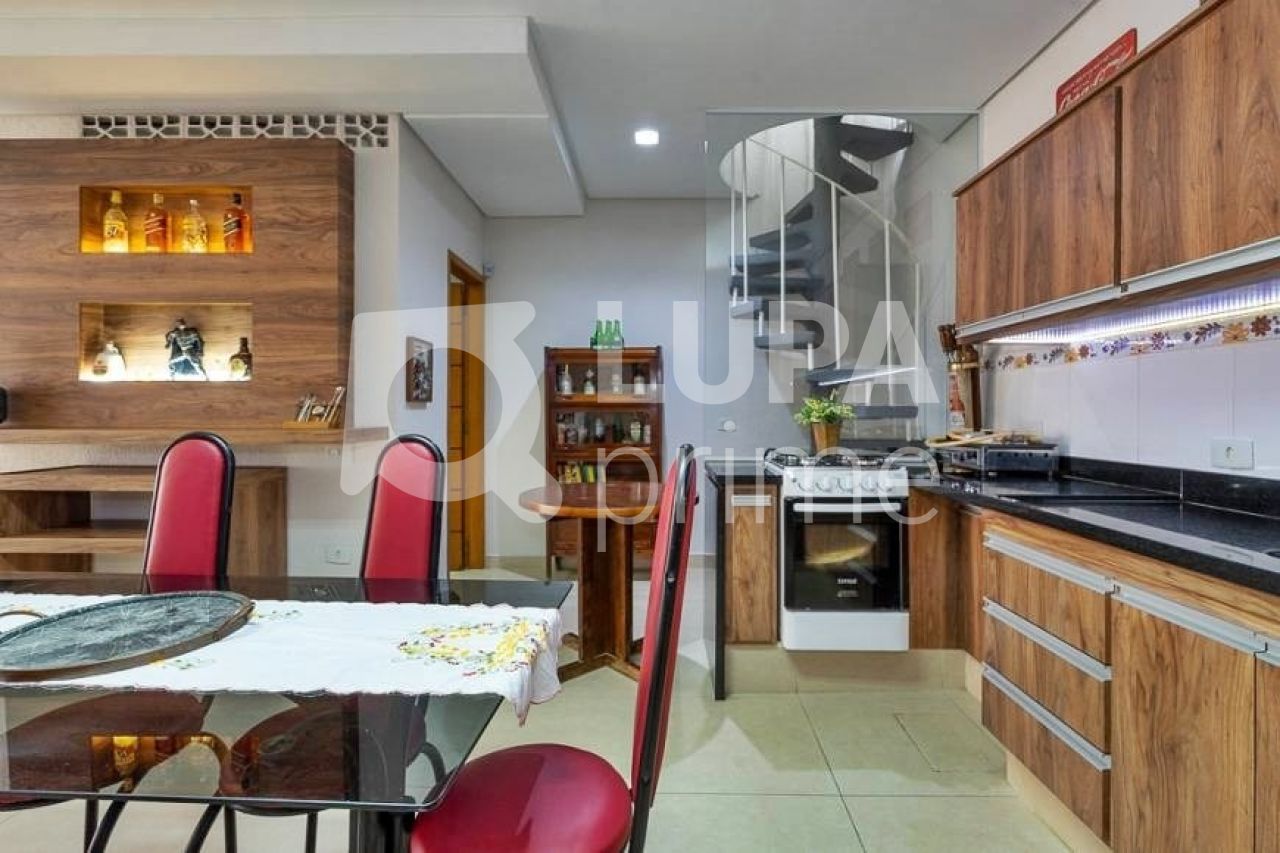 sobrado-venda-sao-paulo-tucuruvi-3dormitorios-1suite-4vagas-228m2-LM23721