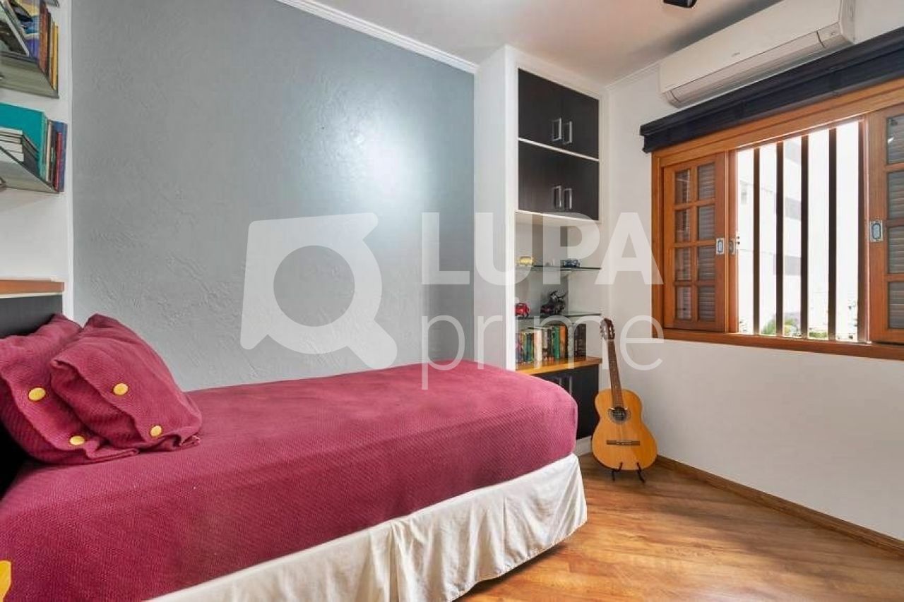 sobrado-venda-sao-paulo-tucuruvi-3dormitorios-1suite-4vagas-228m2-LM23721