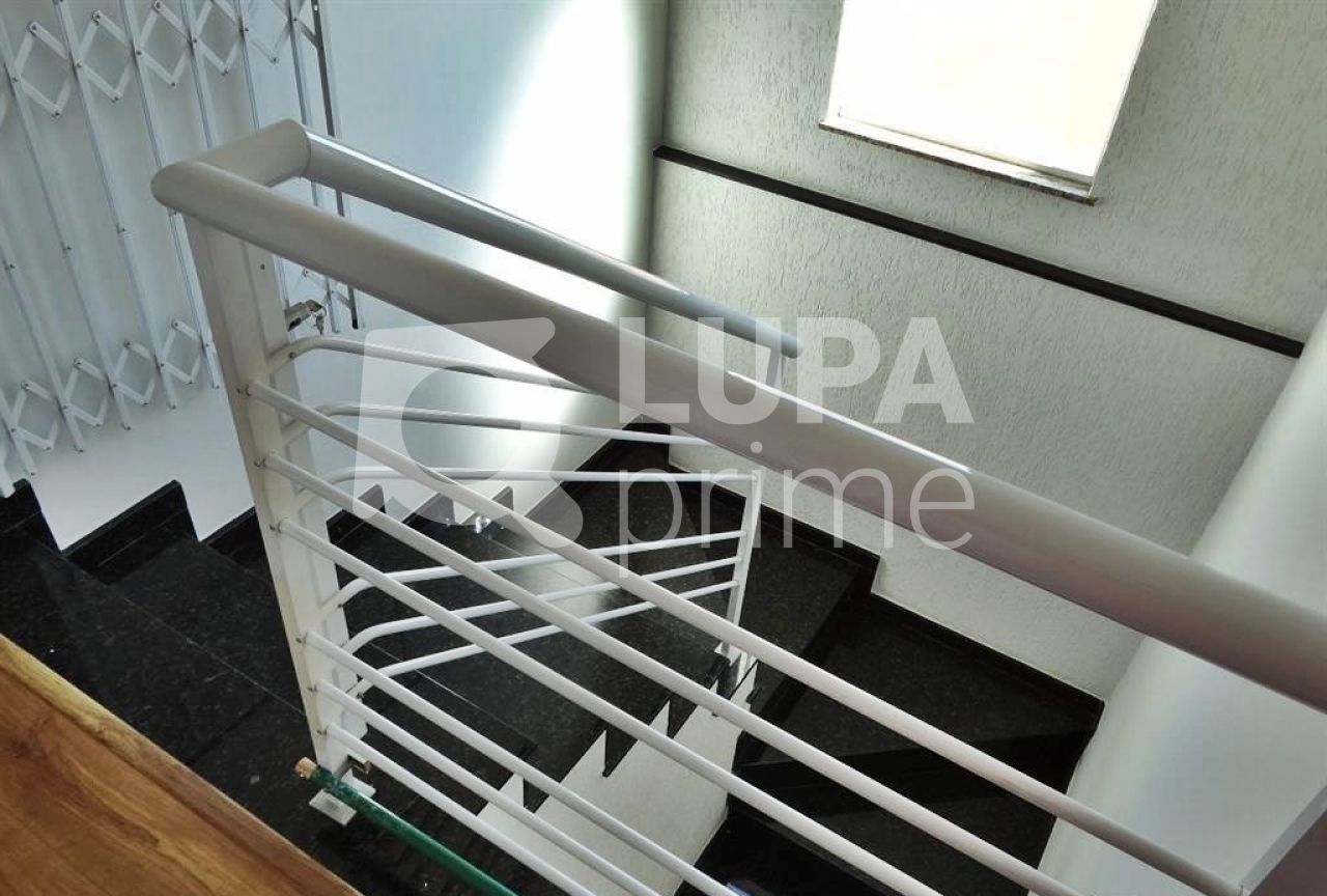 sobrado-venda-sao-paulo-agua-fria-4dormitorios-3suites-6vagas-238m2-LM23729