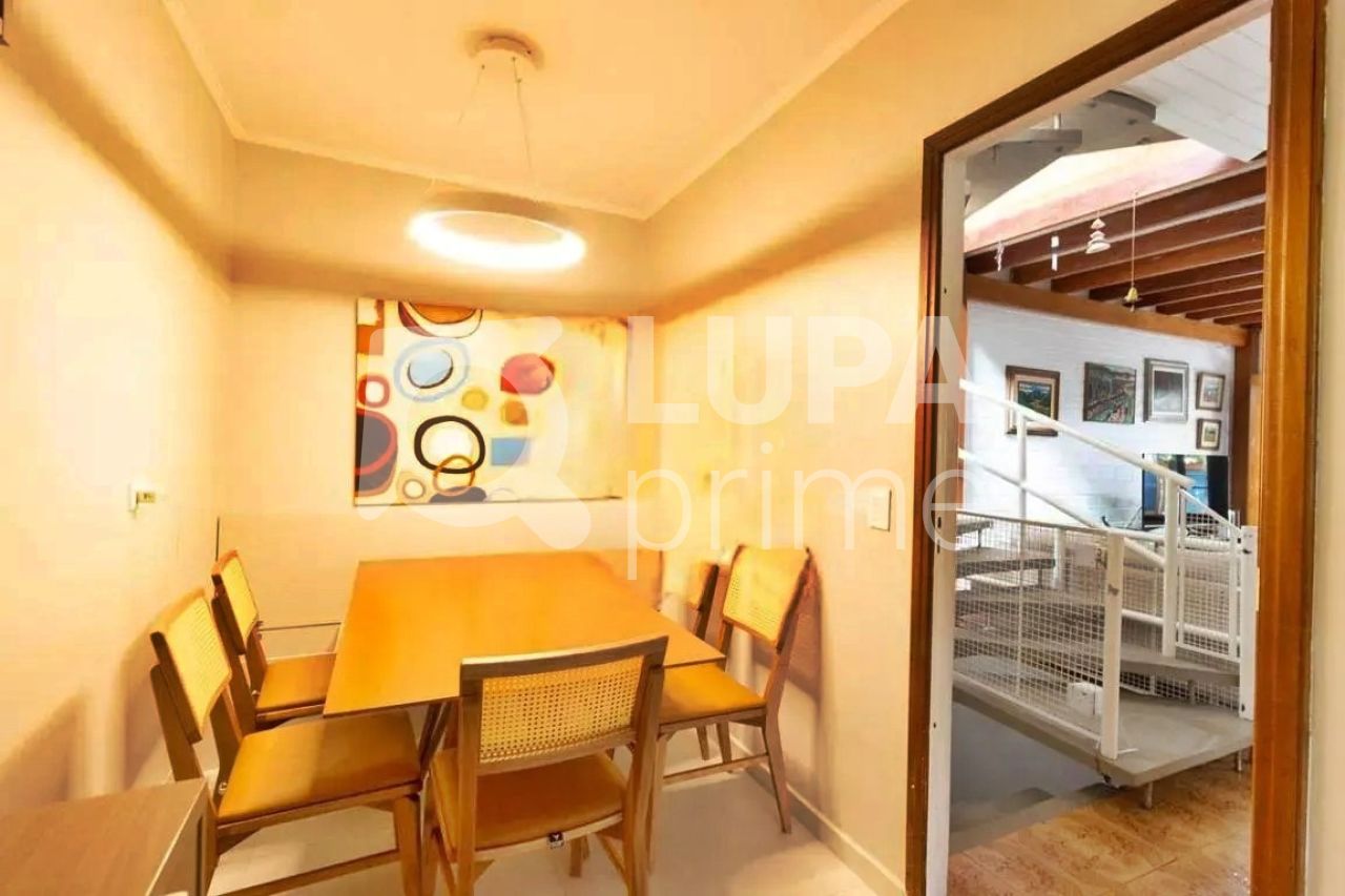 sobrado-venda-sao-paulo-vila-guilherme-7dormitorios-4vagas-225m2-LM23760