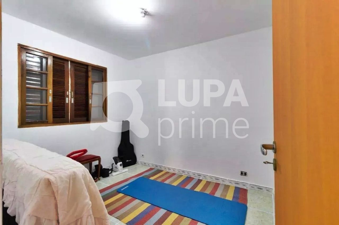 sobrado-venda-sao-paulo-vila-guilherme-7dormitorios-4vagas-225m2-LM23760