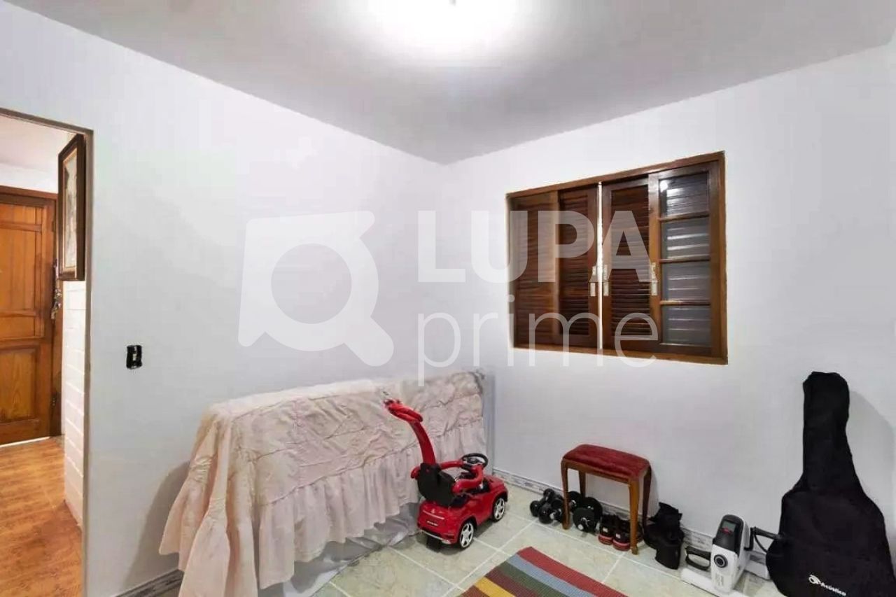 sobrado-venda-sao-paulo-vila-guilherme-7dormitorios-4vagas-225m2-LM23760