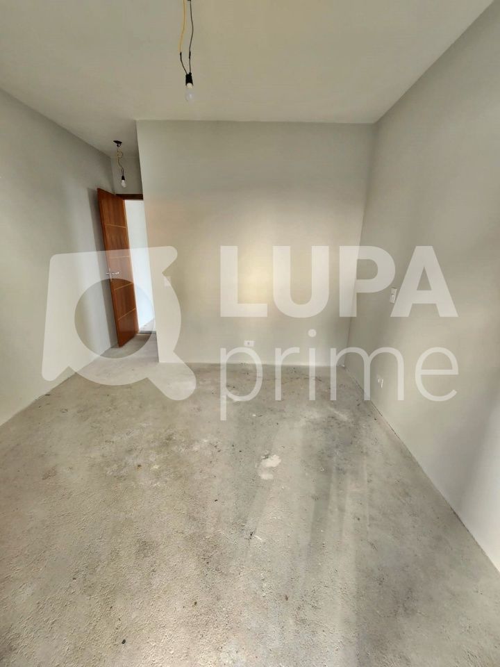 sobrado-venda-guarulhos-vila-barros-3dormitorios-3suites-2vagas-130m2-LM23777