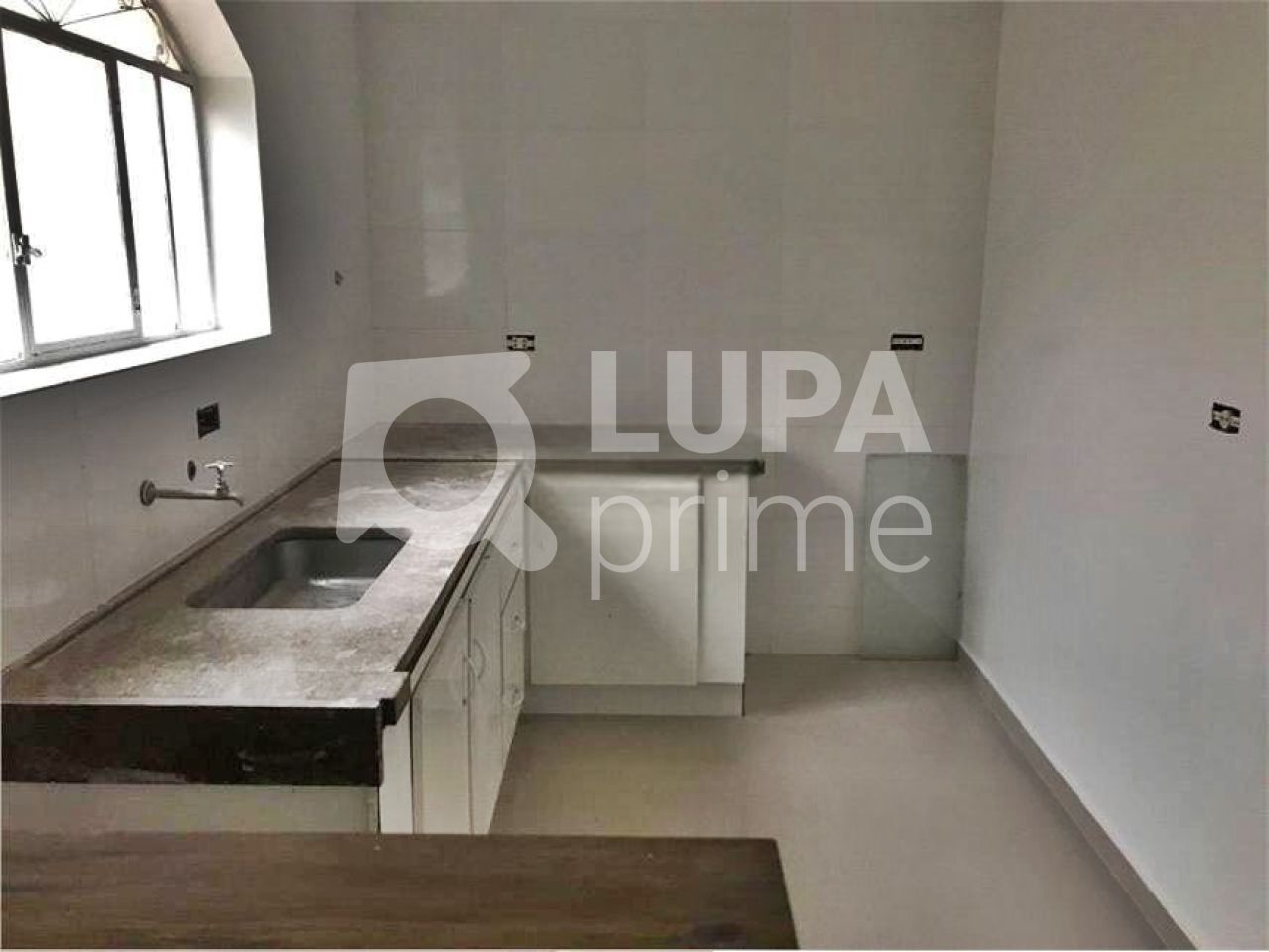 sobrado-venda-sao-paulo-tremembe-4dormitorios-1suite-4vagas-245m2-LM23785