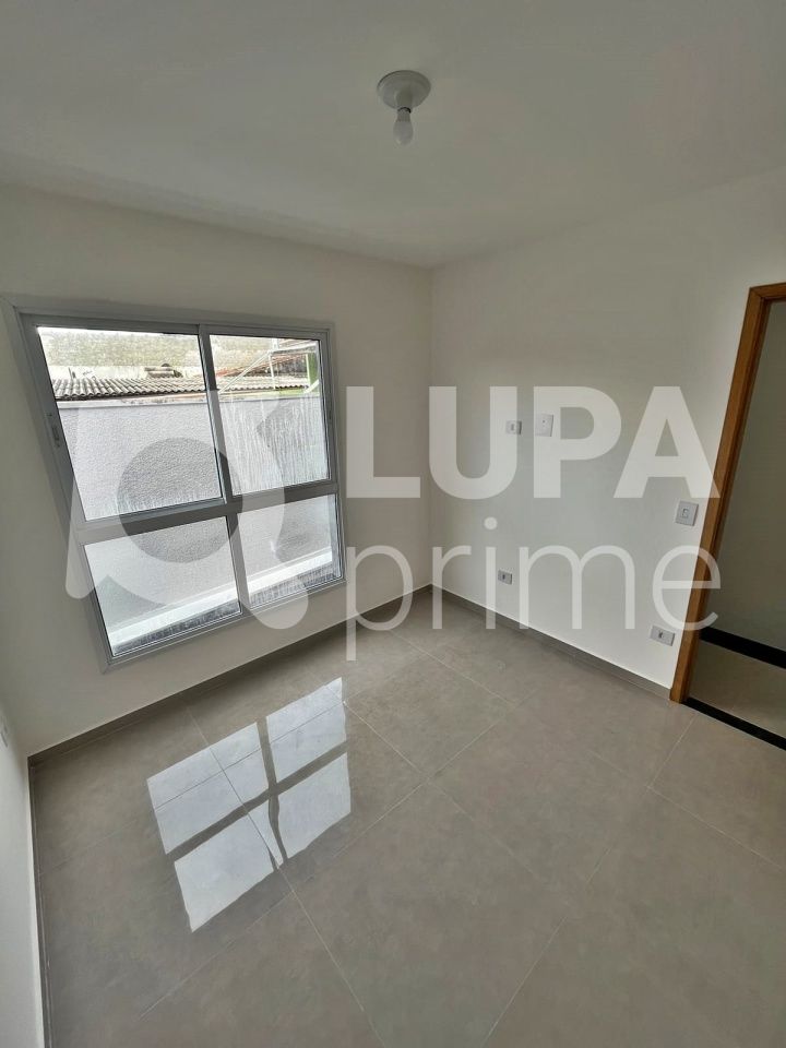 Casa à venda com 2 quartos, 65m² - Foto 6