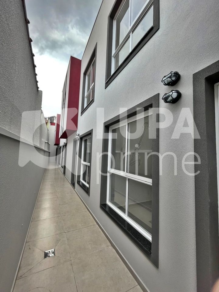 Casa à venda com 2 quartos, 65m² - Foto 14