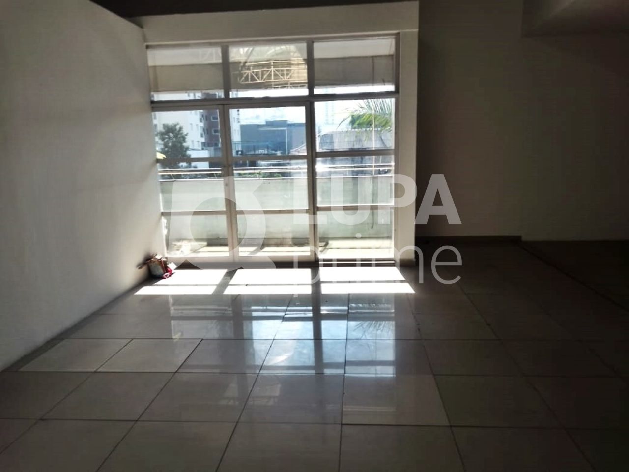 Loja-Salão, 16 m² - Foto 1