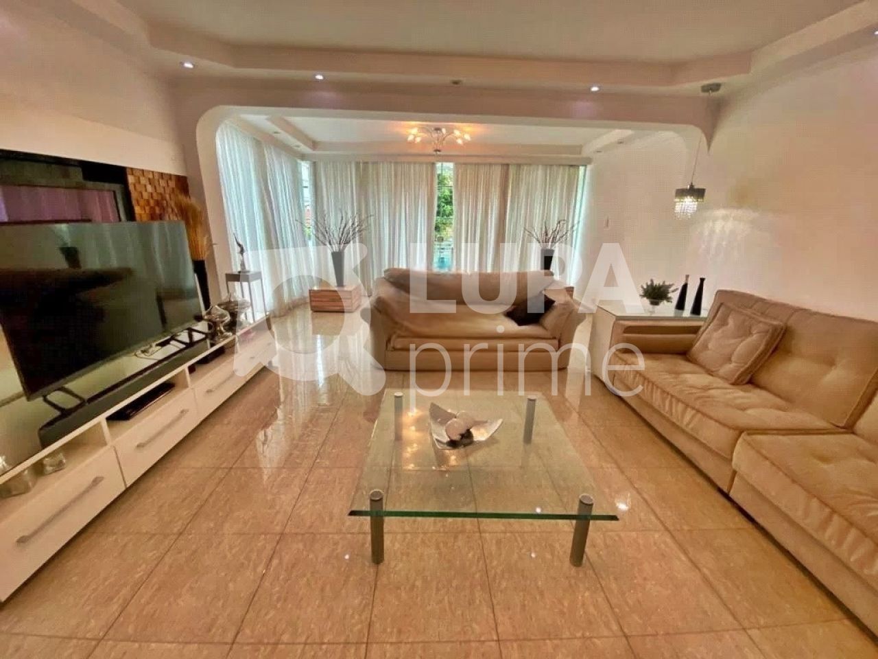 sobrado-venda-sao-paulo-agua-fria-3dormitorios-3suites-4vagas-201m2-LM24112