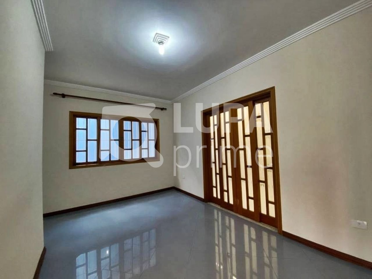 sobrado-venda-sao-paulo-tucuruvi-3dormitorios-1suite-6vagas-332m2-LM24191