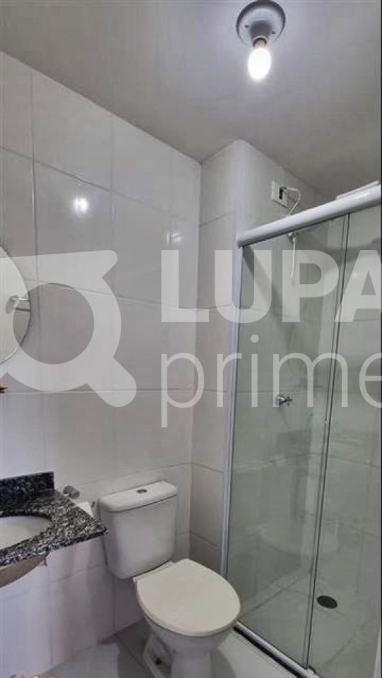 Apartamento à venda com 2 quartos, 40m² - Foto 6