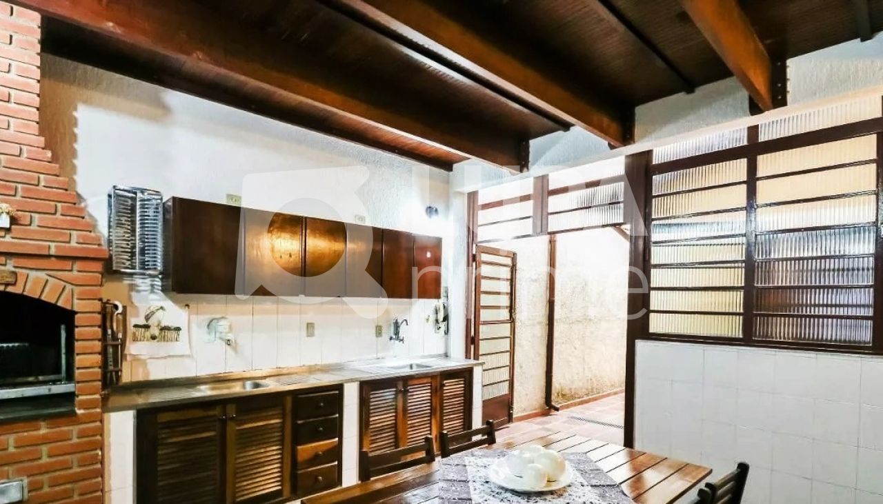 sobrado-venda-sao-paulo-tucuruvi-3dormitorios-1suite-2vagas-250m2-LM24327