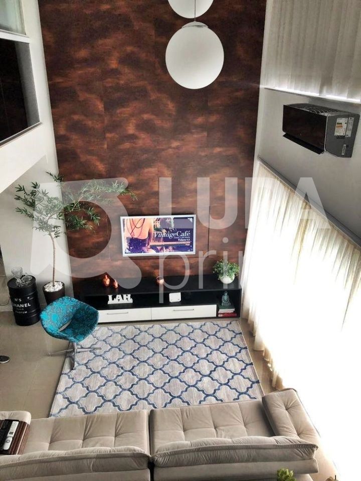 sobrado-venda-sao-paulo-vila-guilherme-2dormitorios-2suites-4vagas-260m2-LM24339