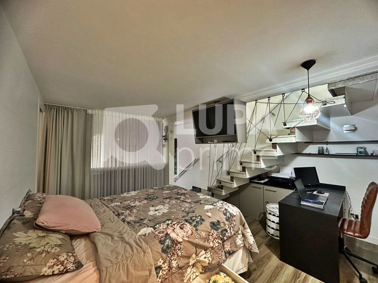 sobrado-venda-sao-paulo-vila-guilherme-2dormitorios-2suites-4vagas-260m2-LM24339