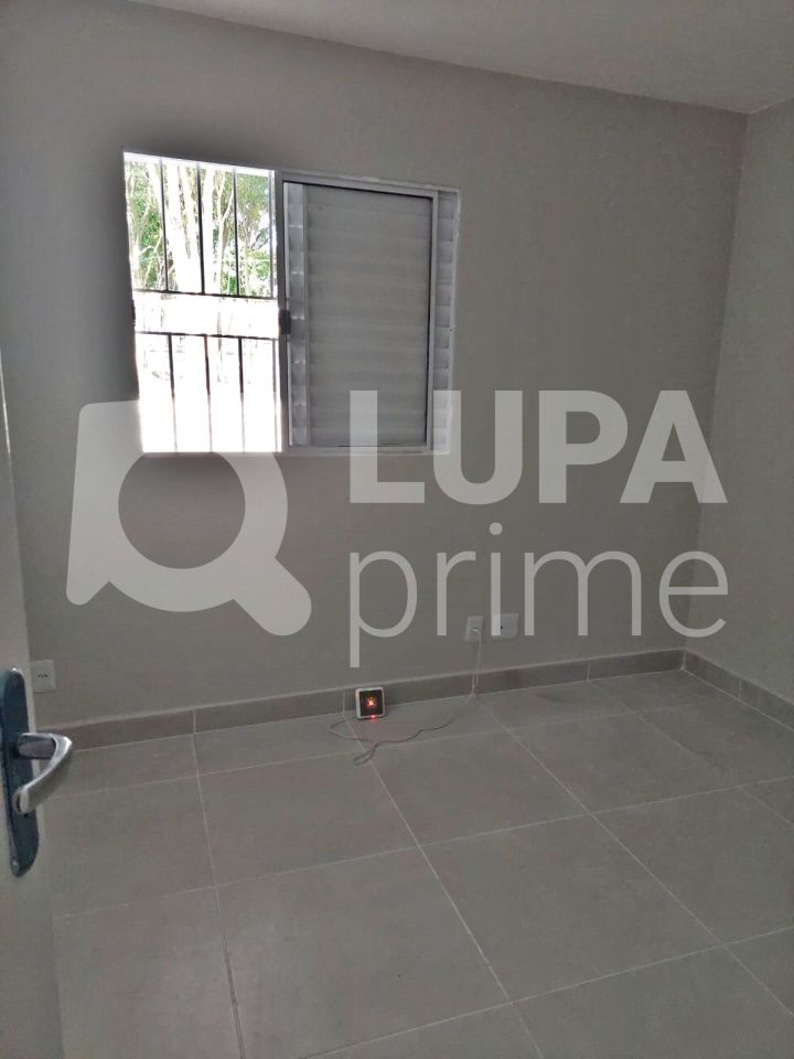 casa-terrea-venda-sao-paulo-parque-edu-chaves-4dormitorios-2vagas-110m2-LM24405