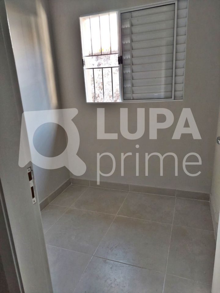 casa-terrea-venda-sao-paulo-parque-edu-chaves-4dormitorios-2vagas-110m2-LM24405