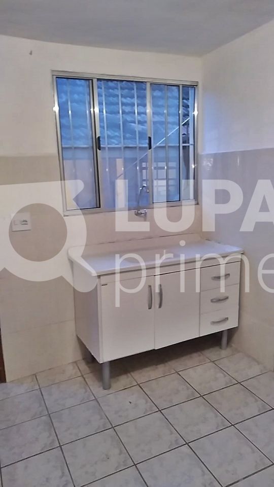 Casa à venda com 3 quartos, 130m² - Foto 6