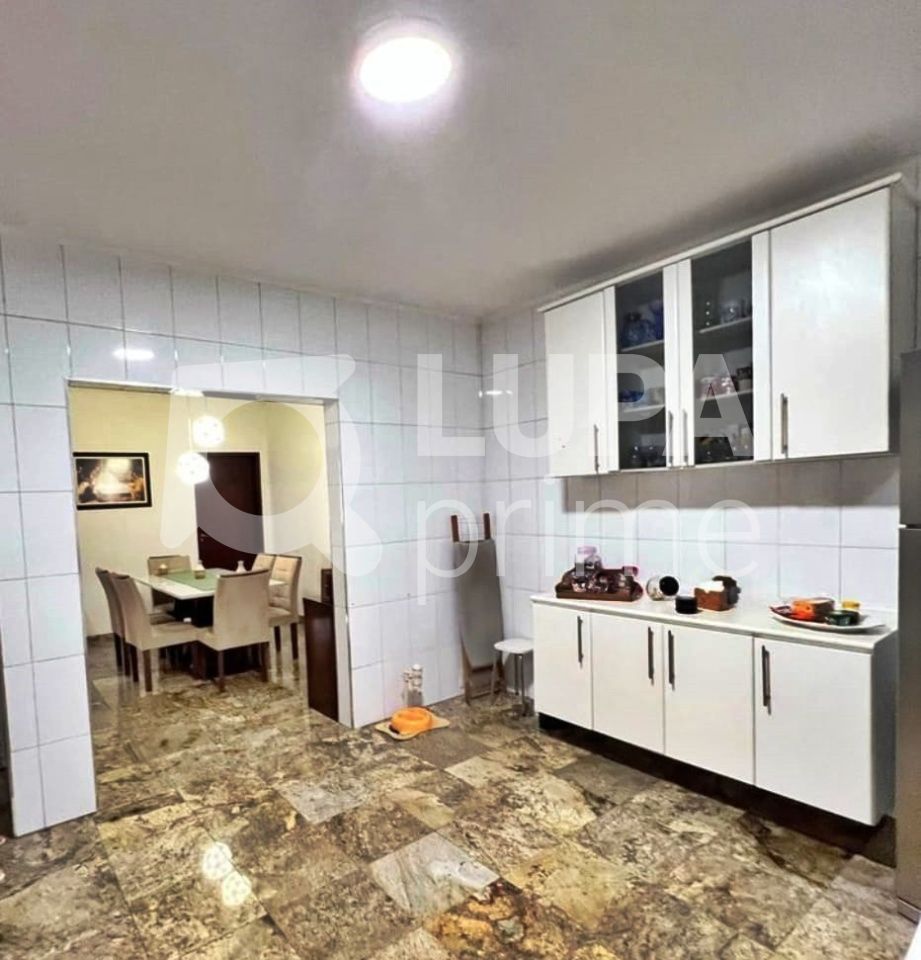 sobrado-venda-sao-paulo-vila-ede-4dormitorios-5vagas-254m2-LM24505