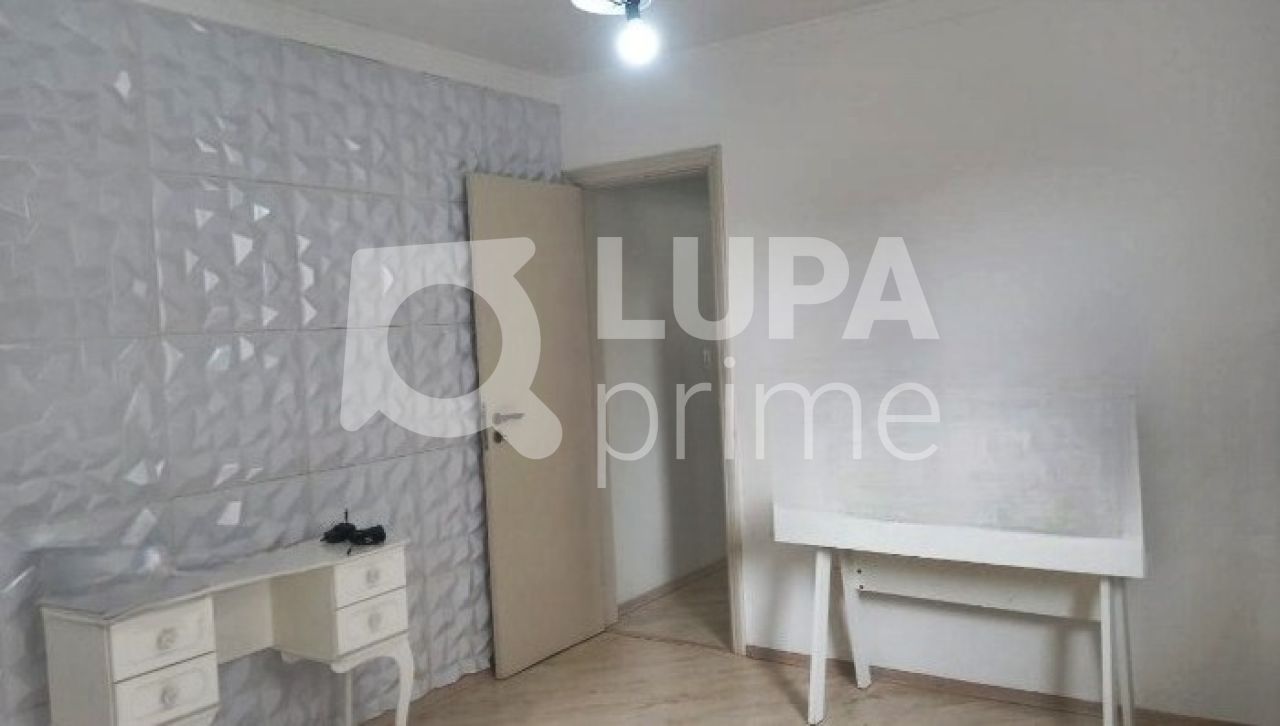 sobrado-venda-sao-paulo-vila-constanca-3dormitorios-1suite-4vagas-164m2-LM24514