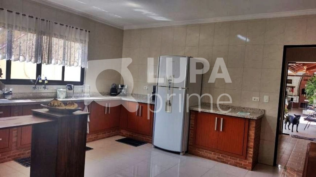 sobrado-venda-sao-paulo-parada-inglesa-3dormitorios-1suite-3vagas-200m2-LM24609