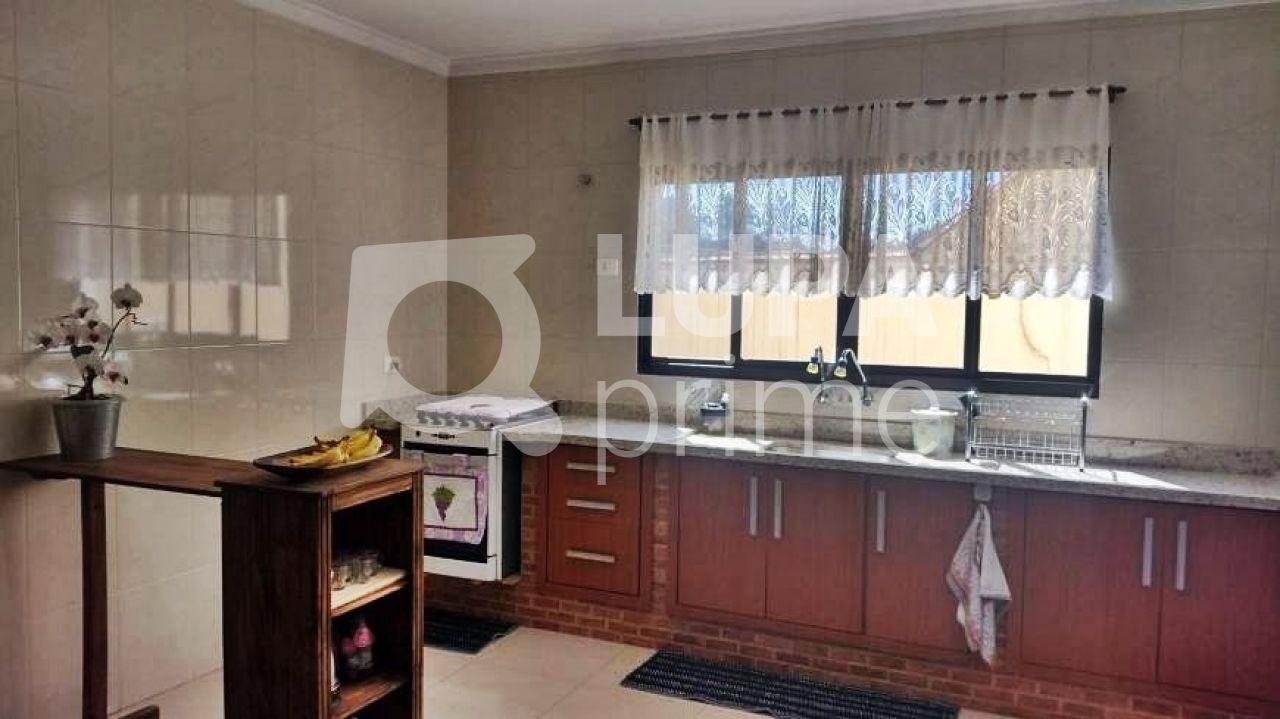 sobrado-venda-sao-paulo-parada-inglesa-3dormitorios-1suite-3vagas-200m2-LM24609