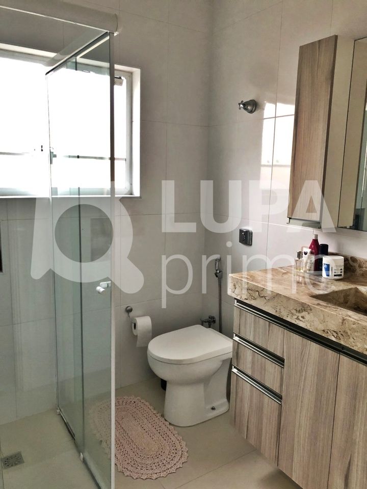 sobrado-venda-sao-paulo-parque-edu-chaves-3dormitorios-1suite-2vagas-200m2-LM24625